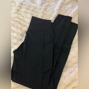 Zenana Outfitters Black Leggings